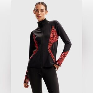 Desigual Butterfly Jacket Sz XS Womens Activewear Pakaian Jadi Wanita Sweater